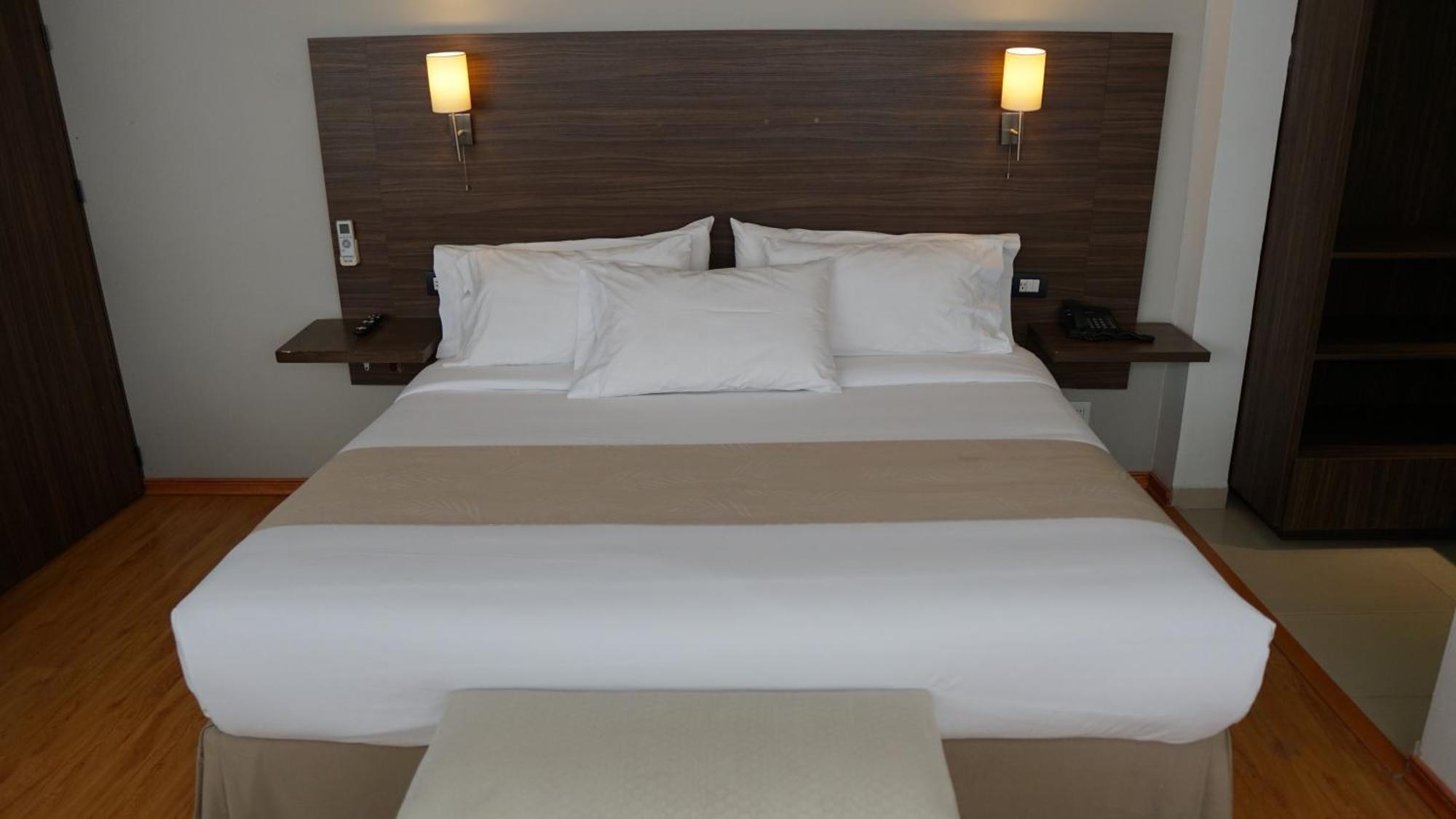 El Hotel Business Class - Zamora Centro Exterior photo