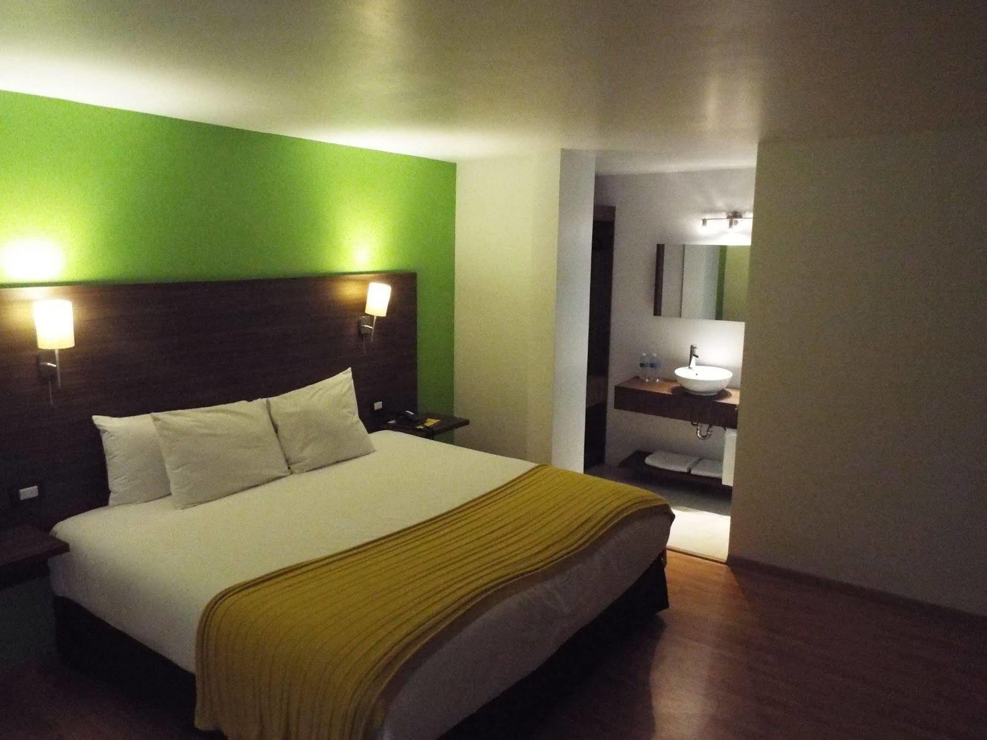 El Hotel Business Class - Zamora Centro Exterior photo